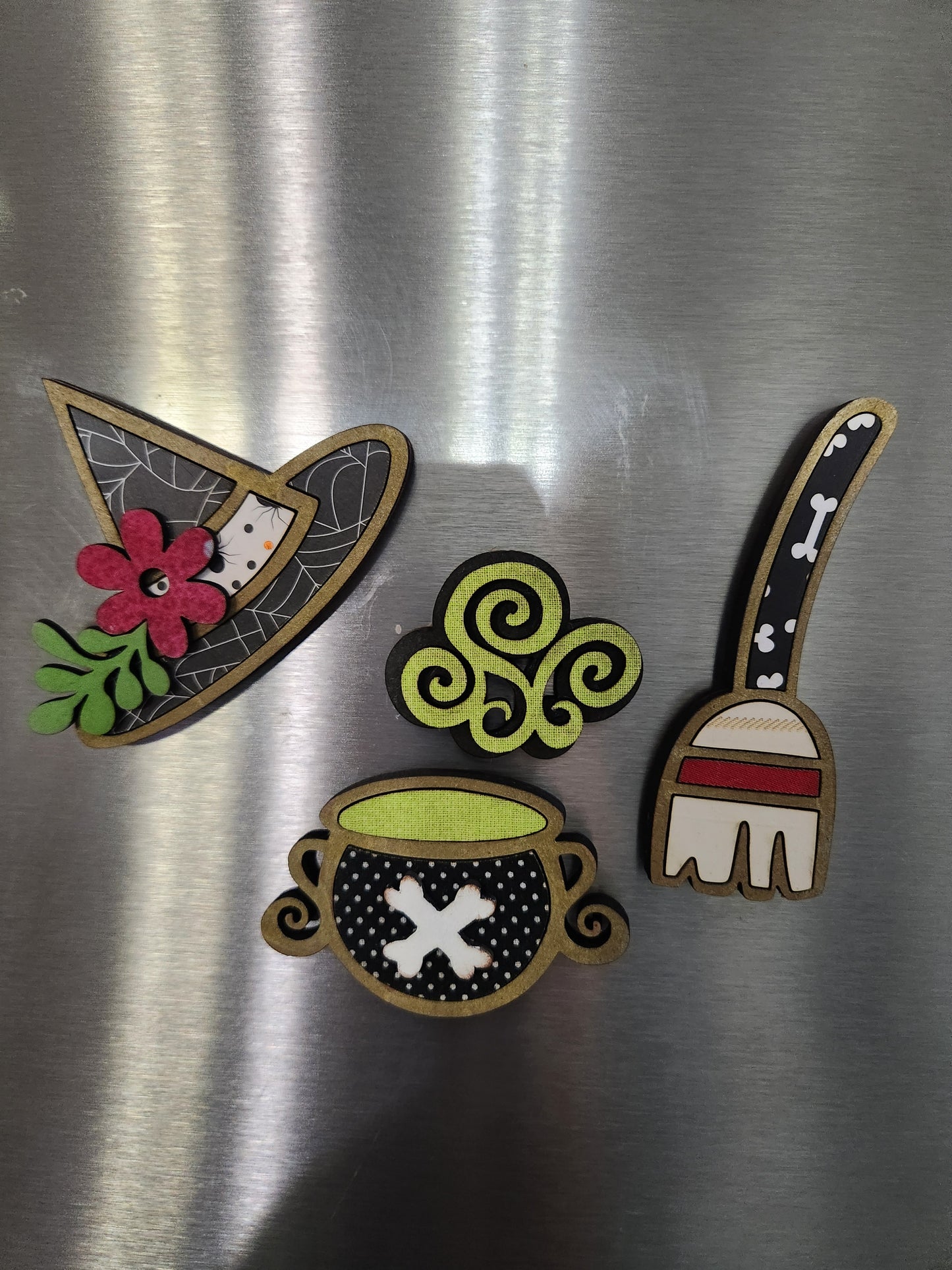 Witch Hat Magnets